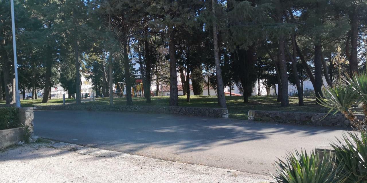Apartmans Luce E Stella Malinska Buitenkant foto