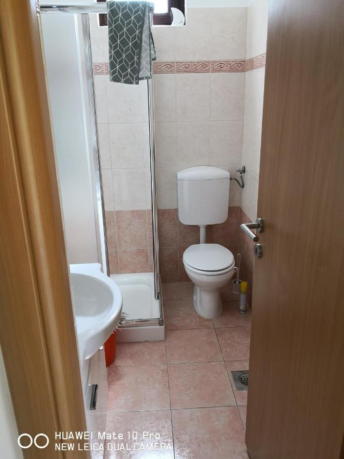 Apartmans Luce E Stella Malinska Buitenkant foto